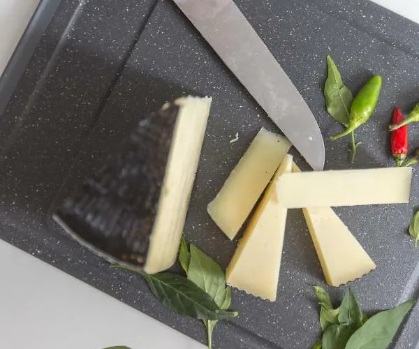 Eudaimonia アパート *