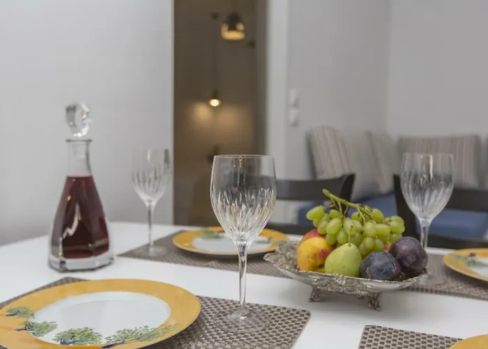 Eudaimonia アパート